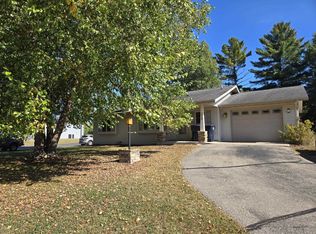 402A Quincy St, Friendship, WI 53934