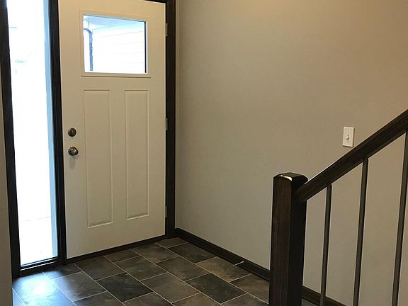 2nd image of 5504 S Seville Pl