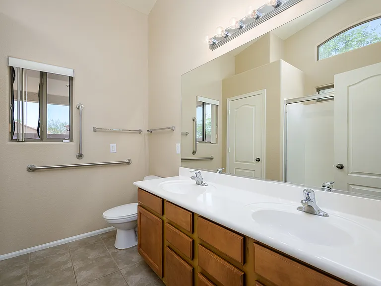 27947 N 25th Dr — Photo 13