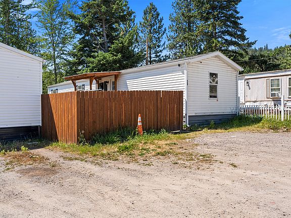 3rd image of 6000 Highway 93 S Trailer 20