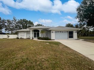 13 Perimeter Dr, Englewood, FL 34223