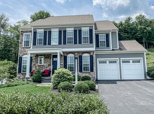 152 Overbrook Dr, Cranberry Township, PA 16066