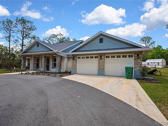 4th image of 3991 N Buckhorn Dr