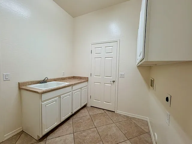 43514 N 44th Ave — Photo 10