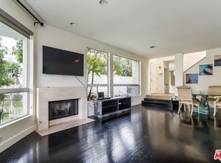 660 Harbor St APT 1, Venice, CA 90291