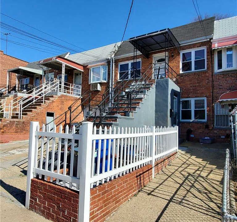2nd image of 85-63 75th St #85-63