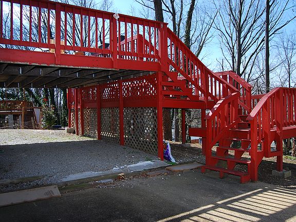 3rd image of 14022 Mathews Dr