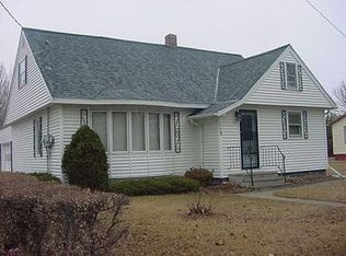 115 E Jefferson Ave, Mahnomen, MN 56557