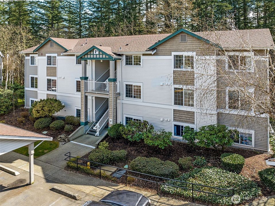 1st image of 25235 SE Klahanie Boulevard #P201
