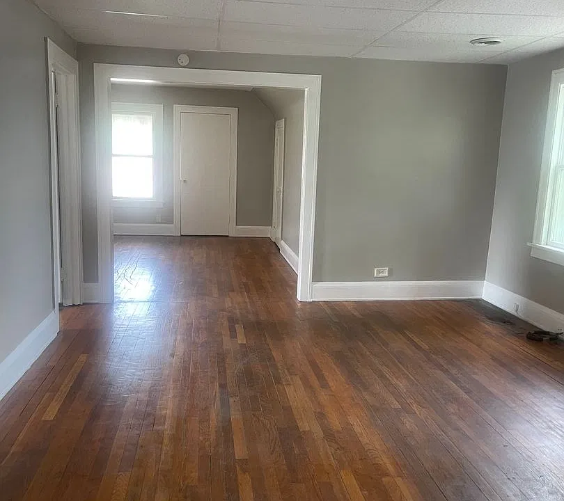 Bennington Ave. 13623