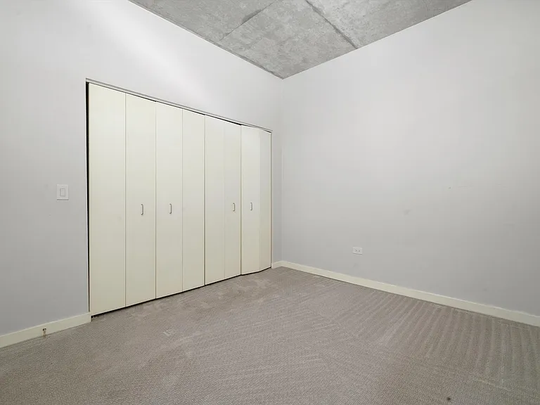 700 N Larrabee St #1004 — Photo 18