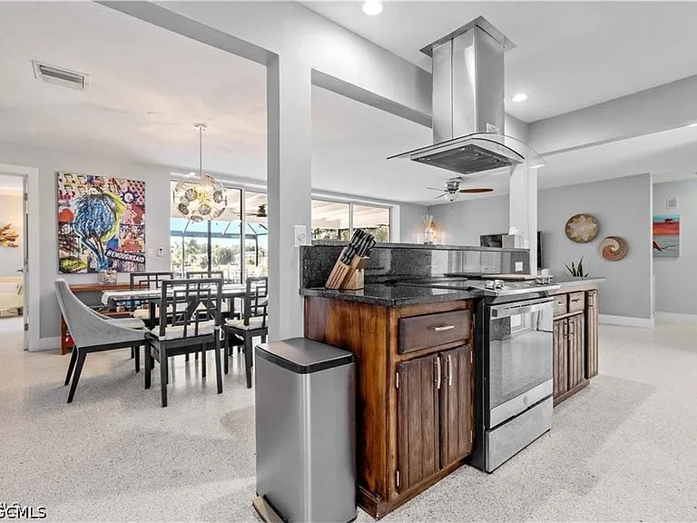 1710 Cornwallis Pkwy — Photo 3