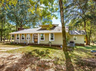 403 Shady Ln, Morrilton, AR 72110