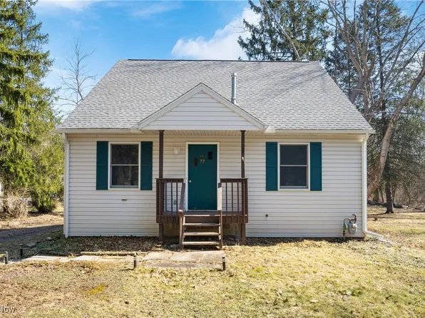 6565 Olde Eight Rd, Peninsula, OH 44264