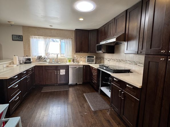 (undisclosed Address)