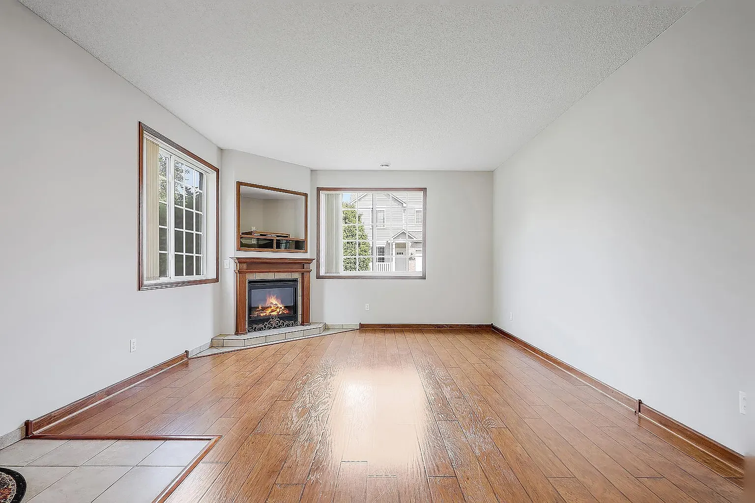 2 bed, 1700 sqft, $2,300 — Photo 4