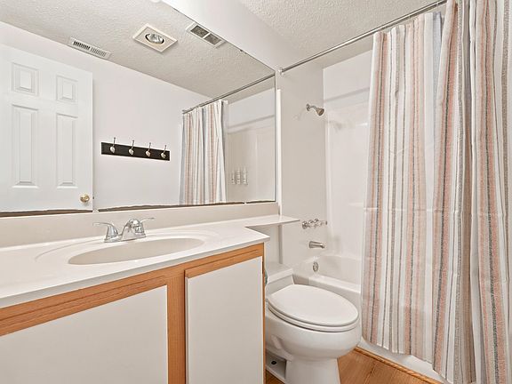5th image of 5600 N Ocean Blvd. #C5