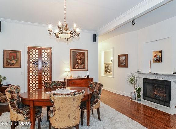 5th image of 4026 N California Ave #1
