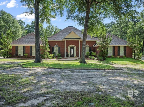 51718 Flat Creek Dr, Bay Minette, AL 36507