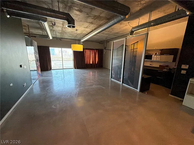 900 Las Vegas Blvd N #810 — Photo 26
