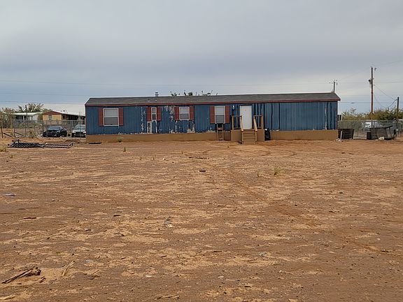 3rd image of 461 Paloma Blanca Dr