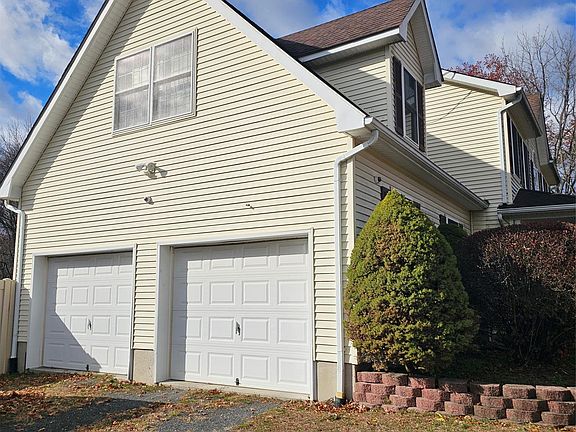3rd image of 235 Maples Road