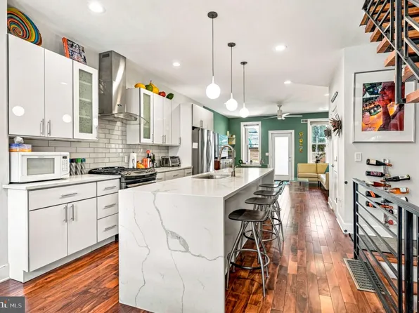 1407 S 23rd St, Philadelphia, PA 19146