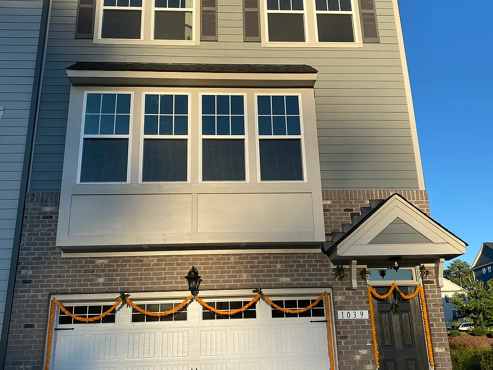 1039 Danvers Loop