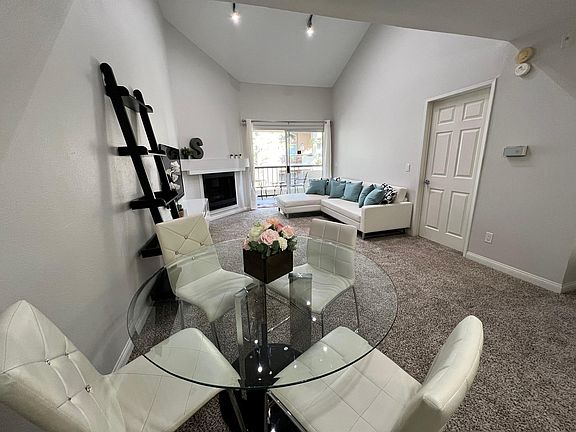 3rd image of 21500 Burbank Blvd APT 302