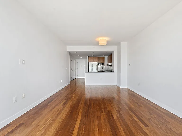 25 Hudson St #805 — Photo 12