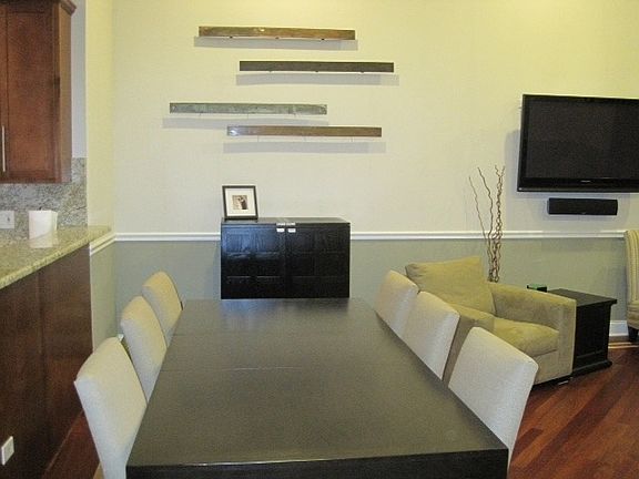 4th image of 1931 W Belmont Ave APT 4W