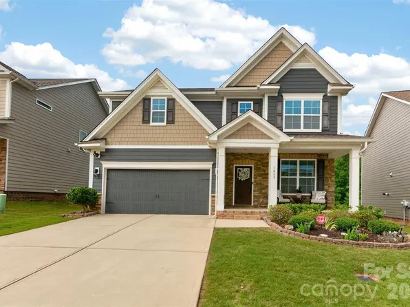 3009 Lydney Cir, Waxhaw, NC 28173