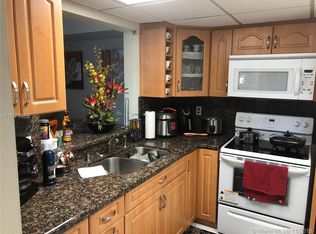 A10571558 2055 Sw 122nd Ave, Miami, FL 33175