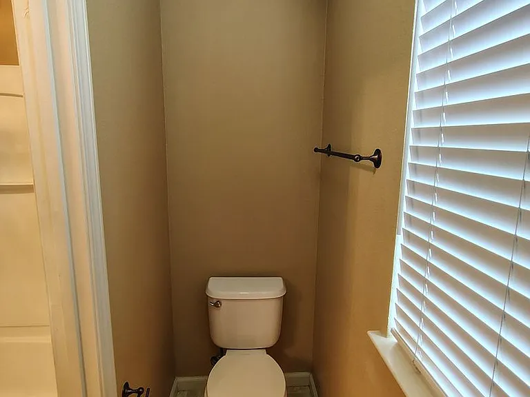 13606 Brook Way — Photo 25
