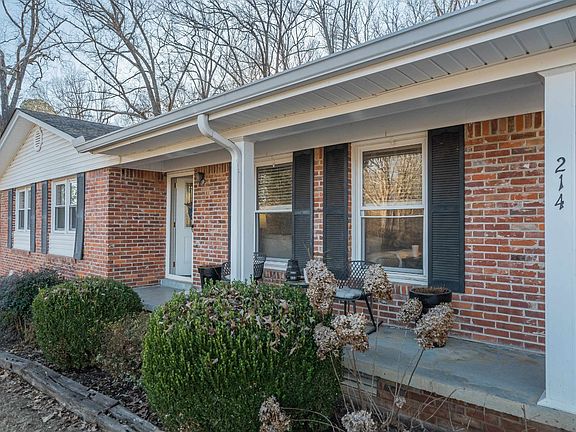 2nd image of 214 Hillhurst Dr