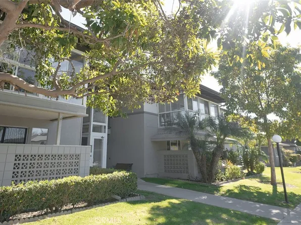 1980 McKinney Way #13R-M15, Seal Beach, CA 90740