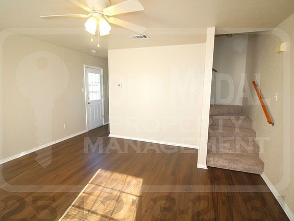 4th image of 4509 Deek Dr APT A