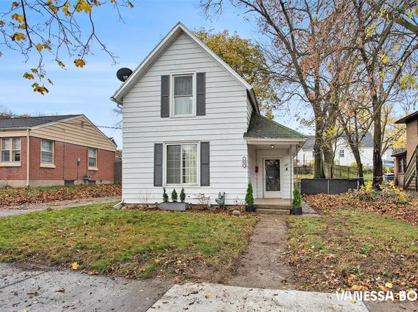 840 Flat St NE, Grand Rapids, MI 49503