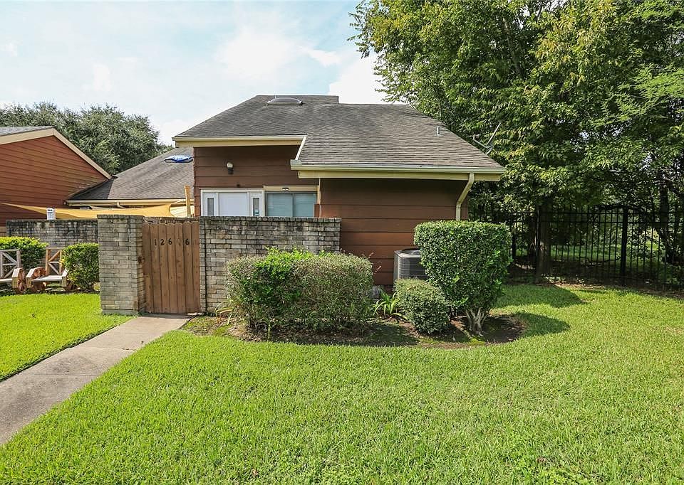 1st image of 12606 Wellington Park Dr