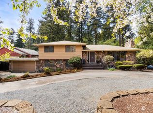 10422 Interlaaken Dr SW, Lakewood, WA