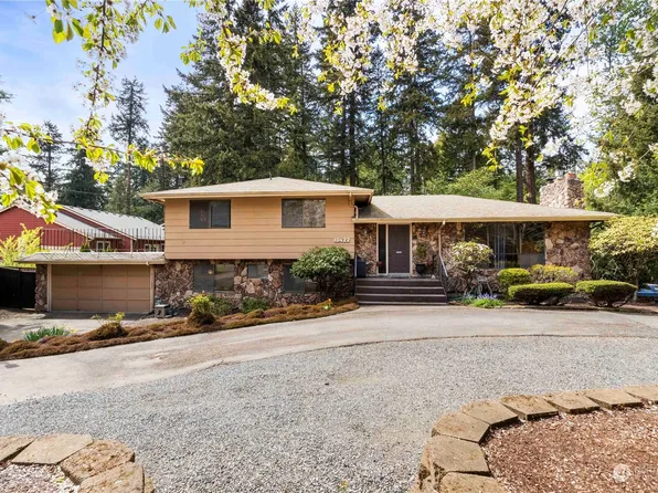 10422 Interlaaken Drive SW, Lakewood, WA 98498