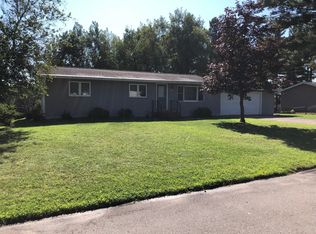 1011 E Saint Paul St, Merrill, WI 54452