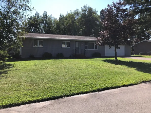 1011 Saint Paul Dr, Merrill, WI 54452