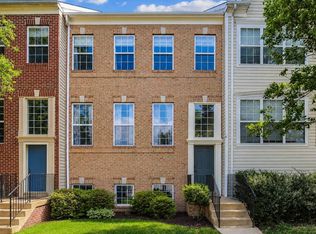 6614 Charles Green Sq, Alexandria, VA 22315