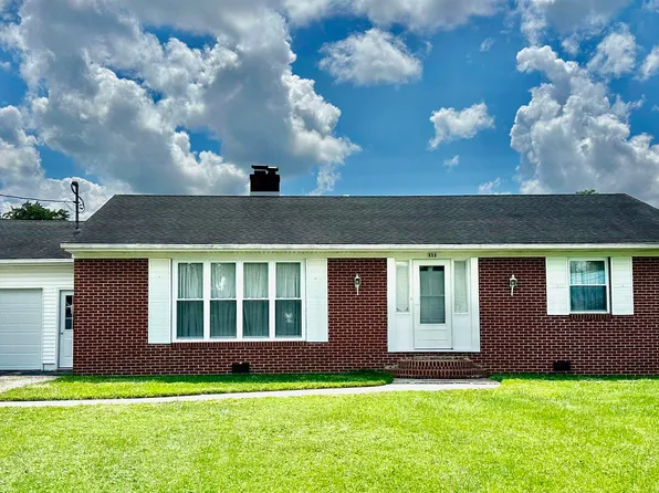 111 E 4th Ave, Huntingburg, IN 47542