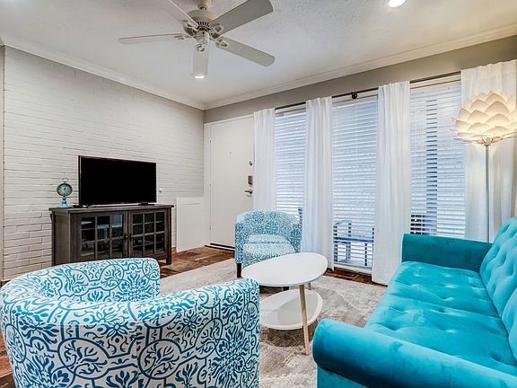 4th image of 1501 Hyde Park Blvd APT 1