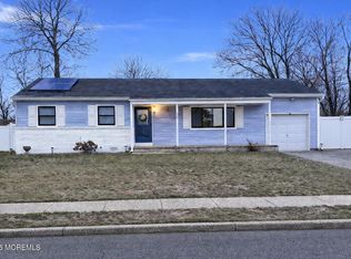 1233 Audubon Drive, Toms River, NJ 08753