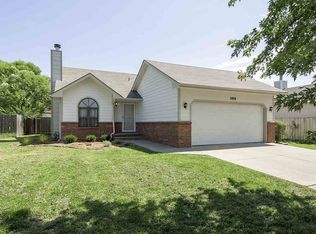 3106 N Hedgetree St, Wichita, KS 67226