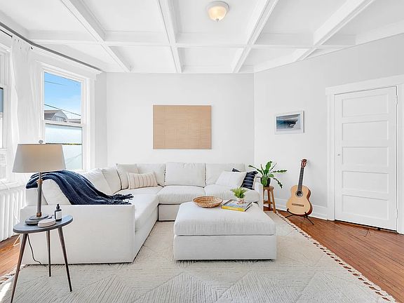 3rd image of 427 Beach 69 St