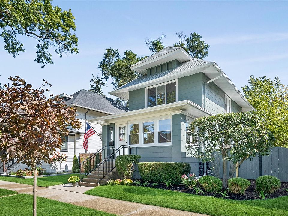 1st image of 824 Lathrop Ave